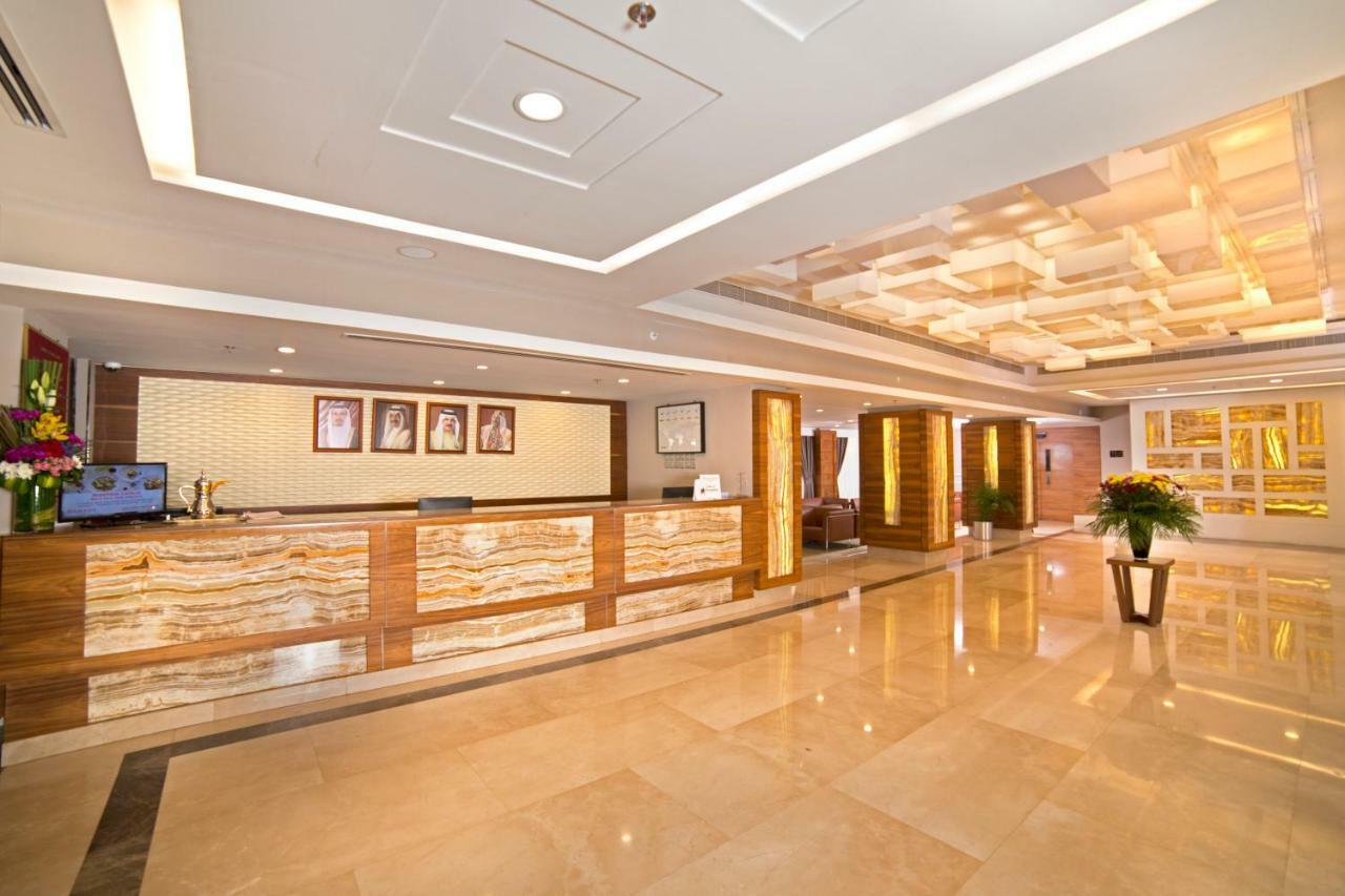 Ramada By Wyndham Bahrain Hotel Manama Exterior foto